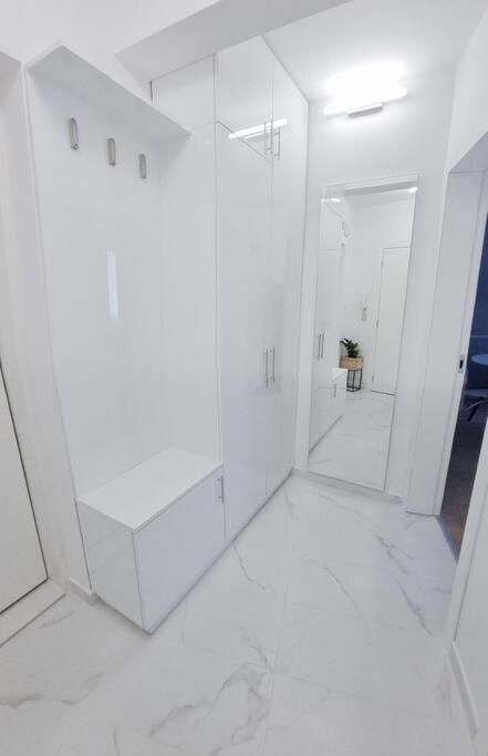 Nova City Apartments Varna Esterno foto