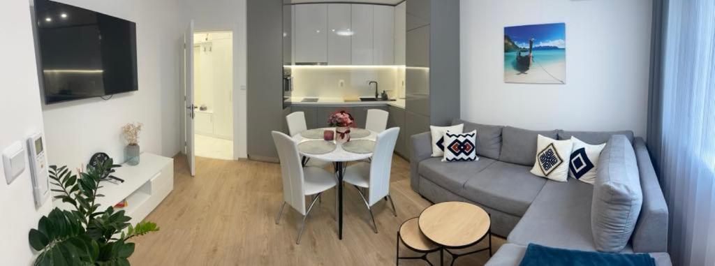 Nova City Apartments Varna Esterno foto